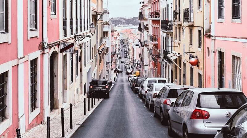 Driving in portugal's lisbon